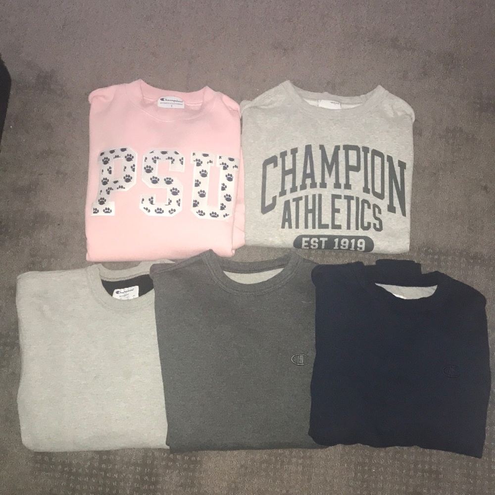 bundle of five champion crewnecks :)